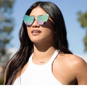 NWOT diff remy metallic silver and rainbow glasses